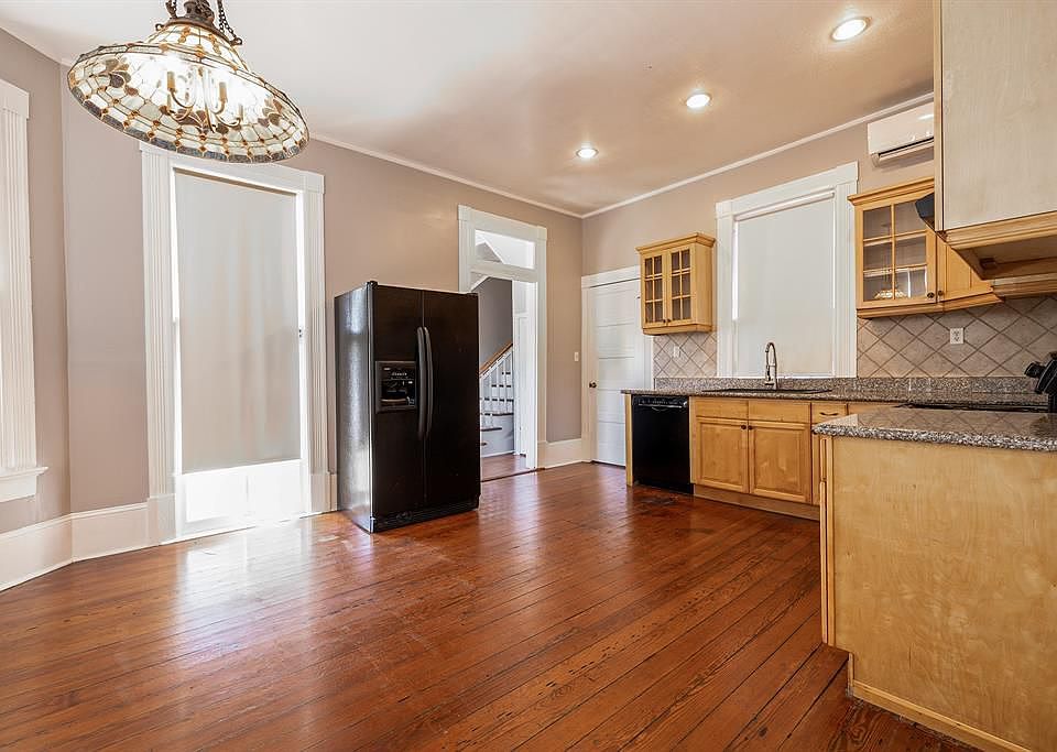 319 17th St, Galveston, TX 77550 Zillow