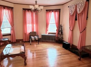 38 Sterling St #2, Worcester, MA 01610