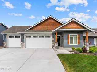 2701 N Side Saddle Ln, Post Falls, ID 83854