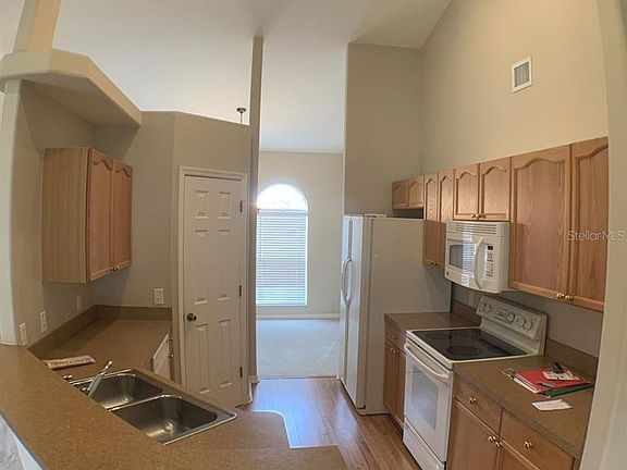 5th image of 1317 Lake Idamere Blvd