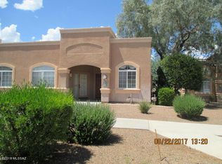 1908 W Demetrie Loop, Green Valley, AZ 85622