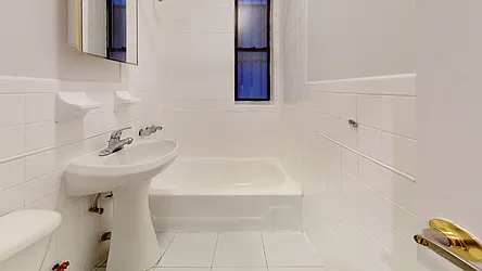 Rented by Bond New York