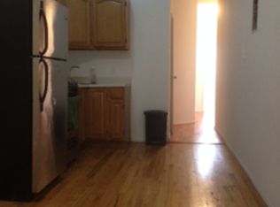 993 Metropolitan Ave, Brooklyn, NY 11211