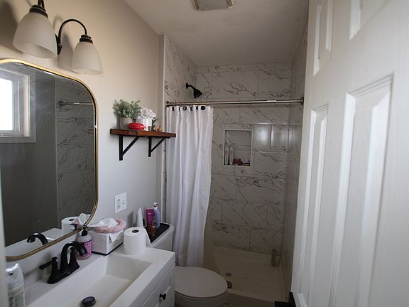 4th image of 3302 W Windrose Dr