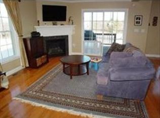 87A East St #A, Middleton, MA 01949