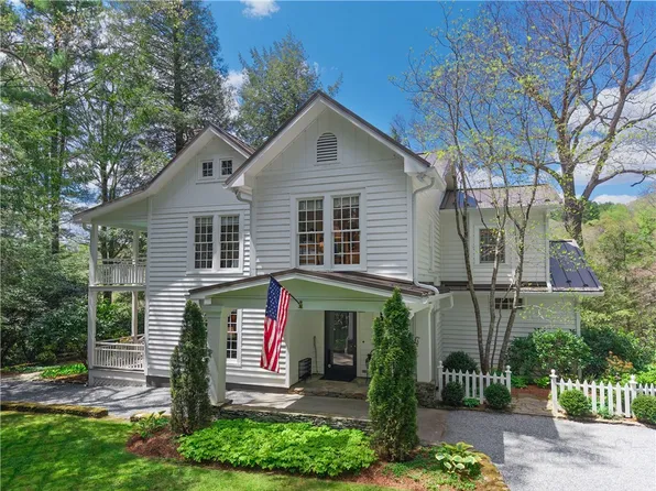 131 Laurel Drive, Blowing Rock, NC 28605