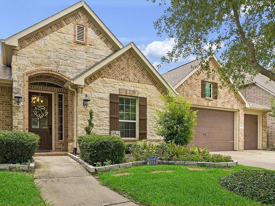 1st image of 8810 Purdy Crescent Trl