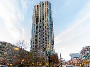 400 N Lasalle Dr #1404, Chicago, IL 60614