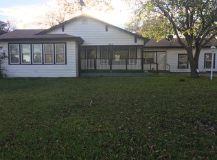 403 S Locust St, Venus, TX 76084