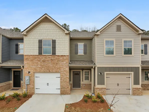 305 Skipjack Ct, Covington, GA 30016