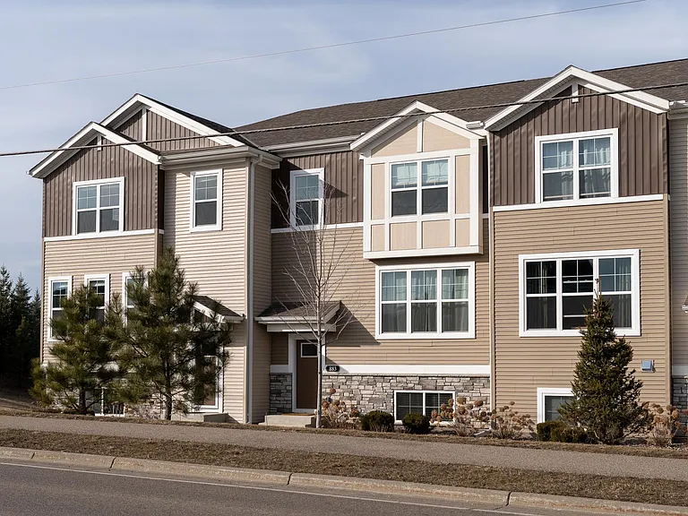 Front view. 883 is the middle townhome in this photo.