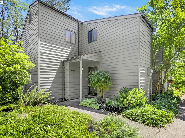 4427 Fox Hollow Rd APT 1, Eugene, OR 97405