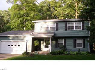 3301 Easton Rd, Barberton, OH 44203