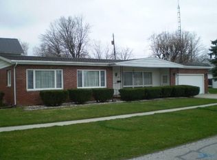 805 Cedar St, Defiance, OH 43512