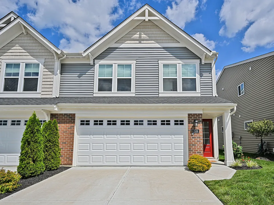 1538 Summerview Ln