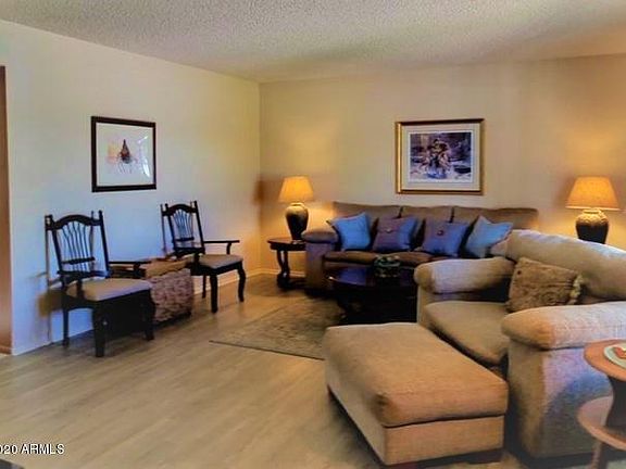 4th image of 9617 W Briarwood Cir
