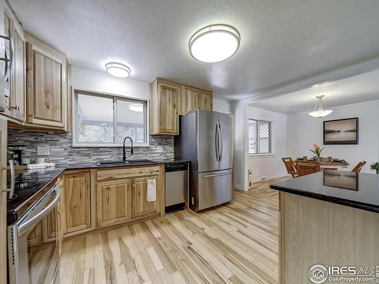 8301 Chase Dr — Photo 9
