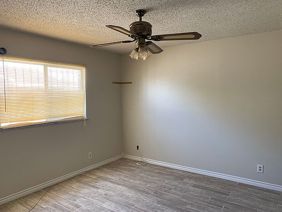 5th image of 217 Maguey Dr