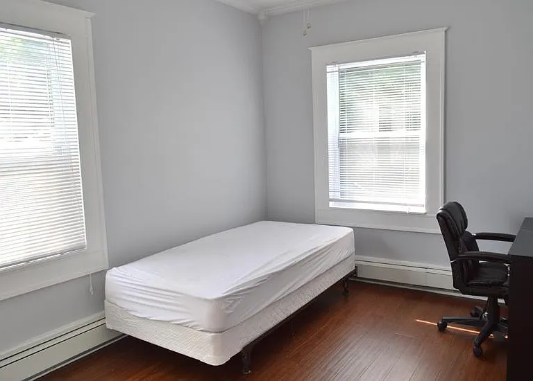 105 Comstock Ave #7 — Photo 5