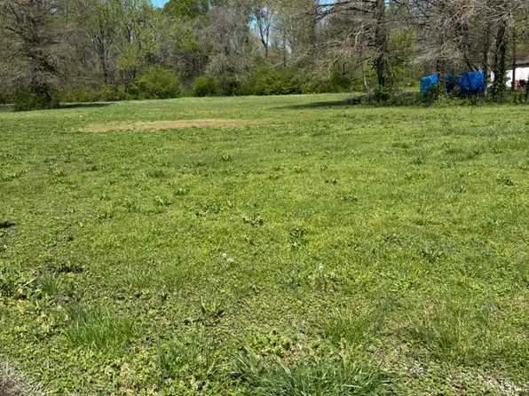 1004 Rector Rd, Paragould, AR 72450