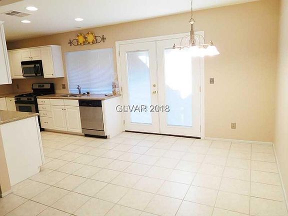 3rd image of 6219 Meadow Brook Ln #40