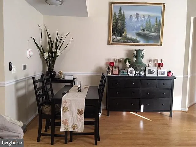 2 bed, 1288 sqft, $2,800 — Photo 4