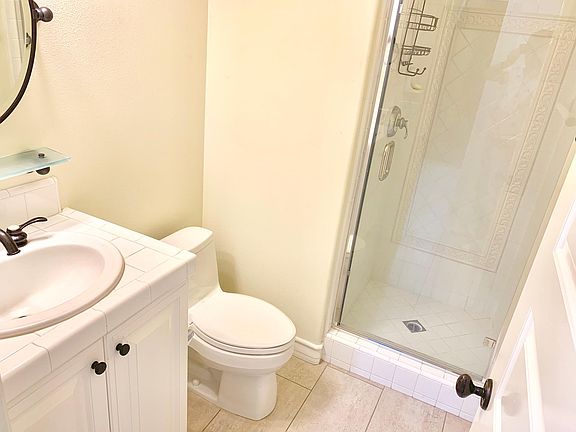 Main floor bathroom