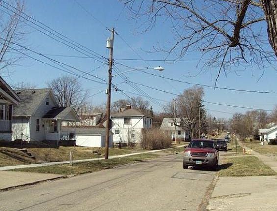 3rd image of 1830 Waltham Ave