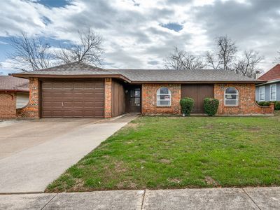 5720 Bonner Dr, Haltom City, TX, 76148