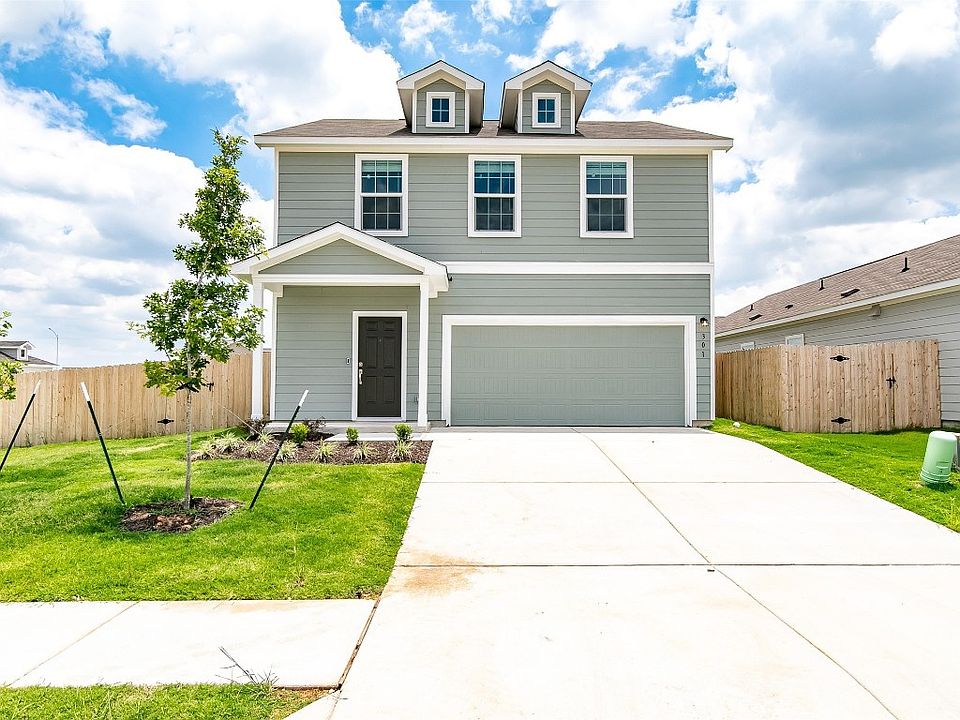 1st image of 301 Sunfish Ln