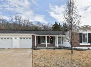 684 Green Forest Dr, Fenton, MO