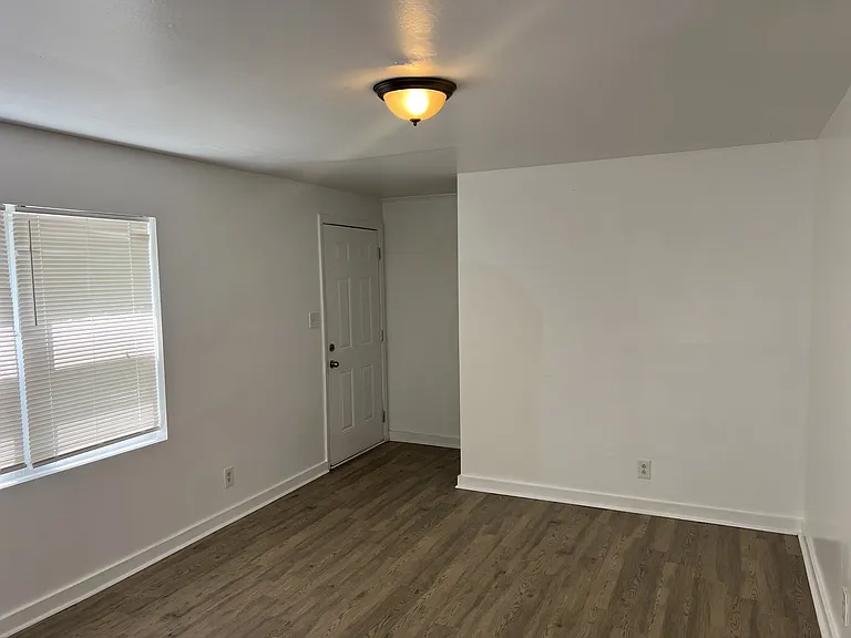 1156 Triple Hill Dr #F — Photo 6