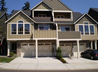 885 W U St, Washougal, WA 98671