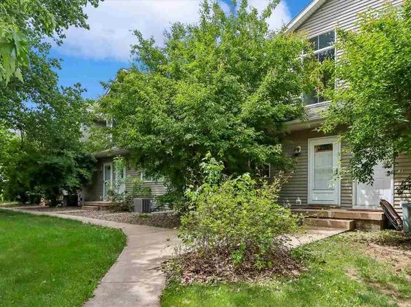 427 W Zeller St, Royal, IA 51357