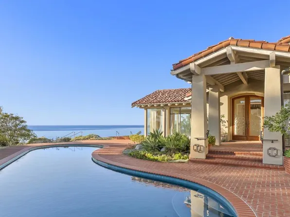 7301 Encelia Dr, La Jolla, CA 92037