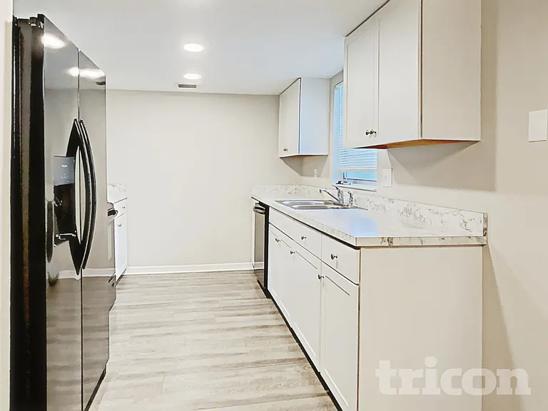 707 Climate Dr — Photo 7
