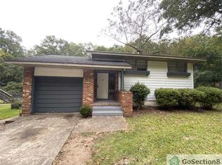 972 Edwards Lake Rd, Birmingham, AL 35235