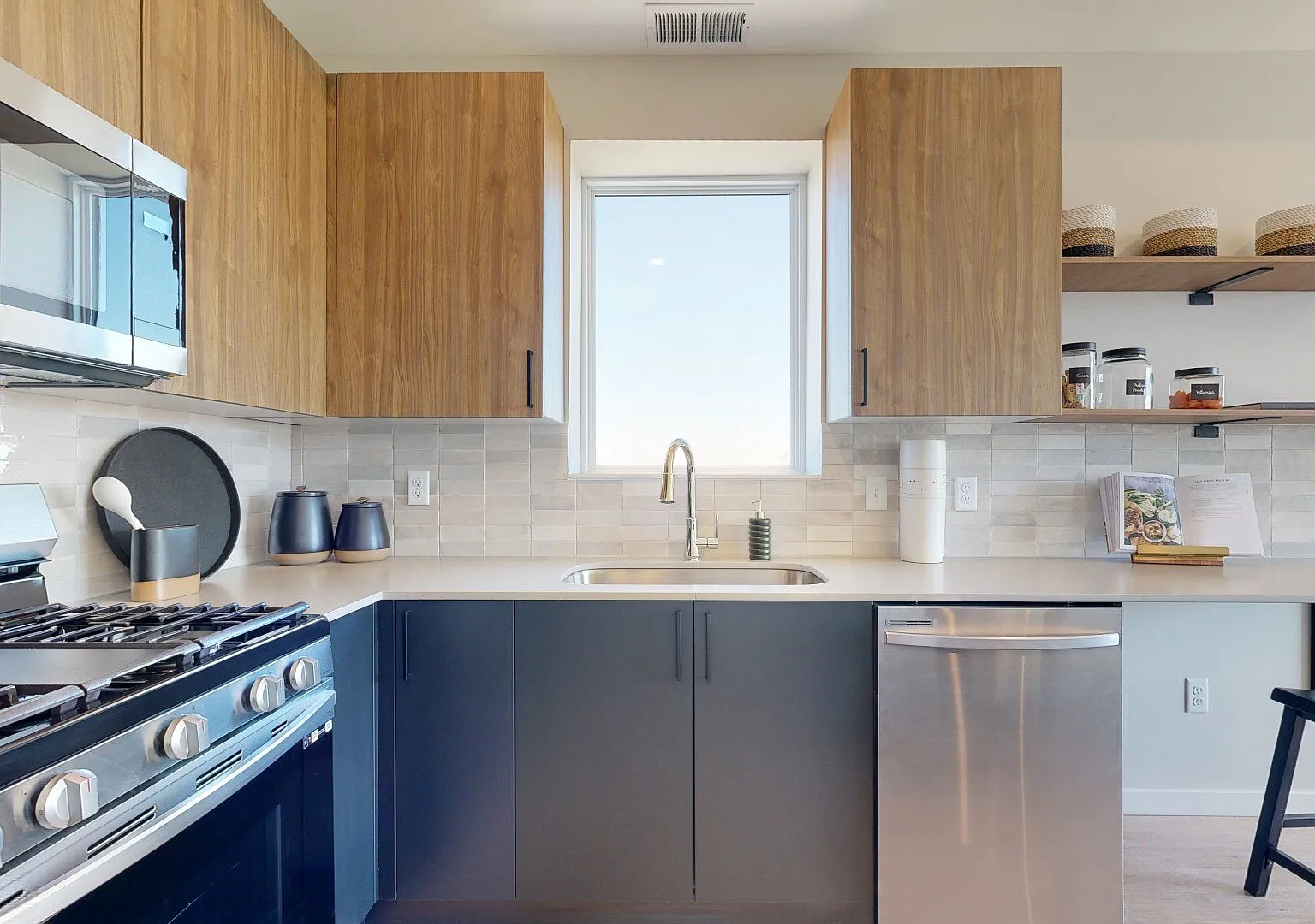 The Exchange Apartments — Photo 4