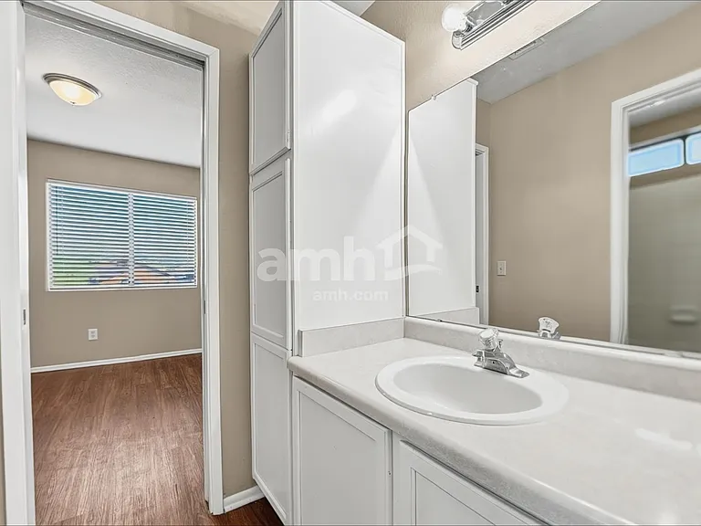9957 E Paseo — Photo 13
