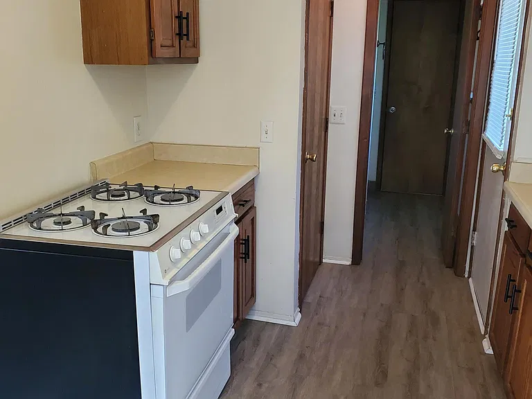 213 Potawatomi Blvd — Photo 6