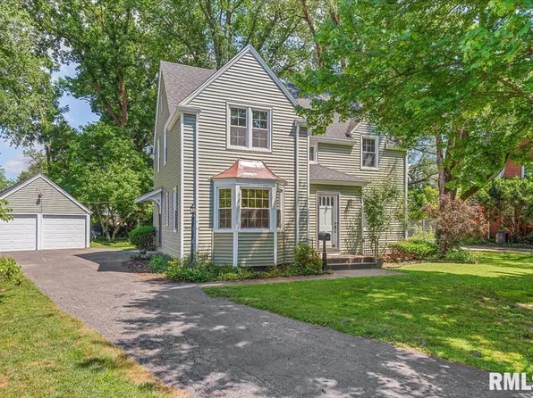 1820 S Noble Ave, Leland Grove, IL 62704