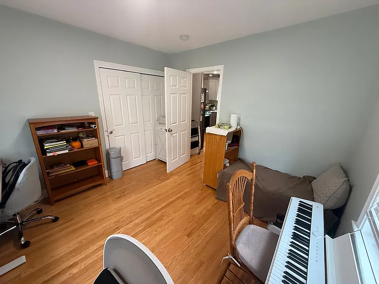 42 Ashland St — Photo 11