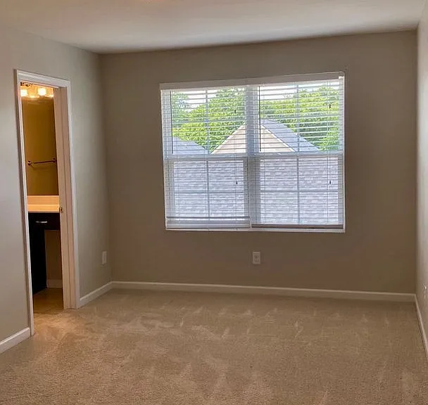 2946 Treloar Way — Photo 6