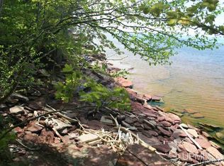 57 Lakeshore Dr #57, Ontonagon, MI 49953