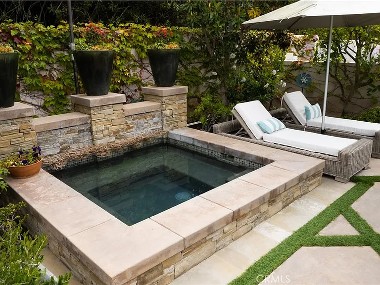 4 Sandbar Dr — Photo 34