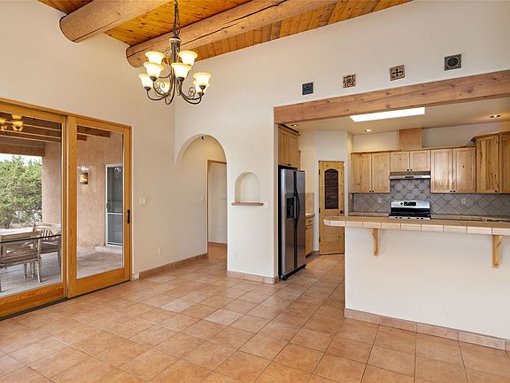 4th image of 5 Rico Ct