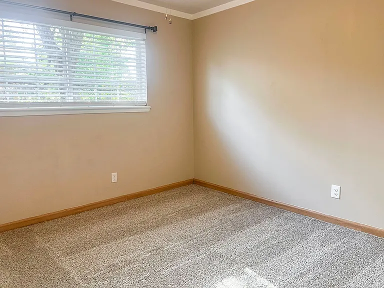 1717 S Park Rd — Photo 12