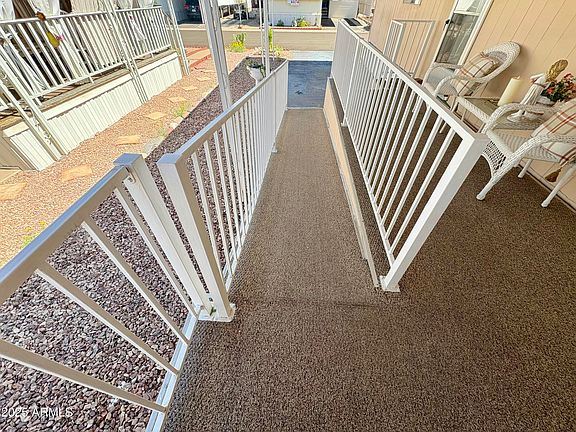 5th image of 2609 W SOUTHERN Avenue #201