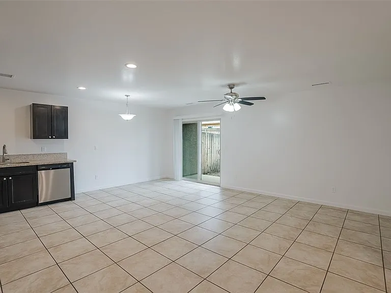 3850 N Teri Ct — Photo 10