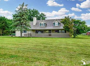 20780 Morocco Rd, Blissfield, MI 49228